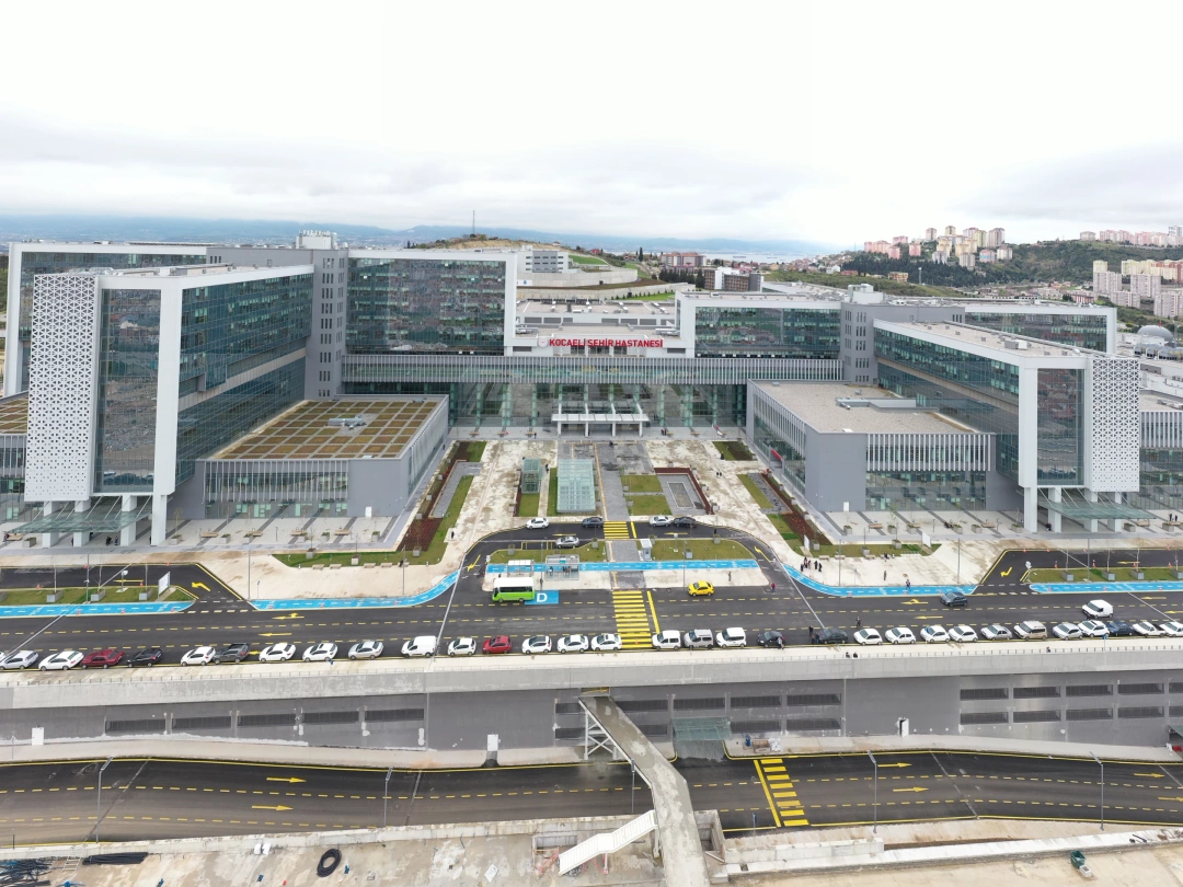 kocaeli-sehirhastanesi / 1471