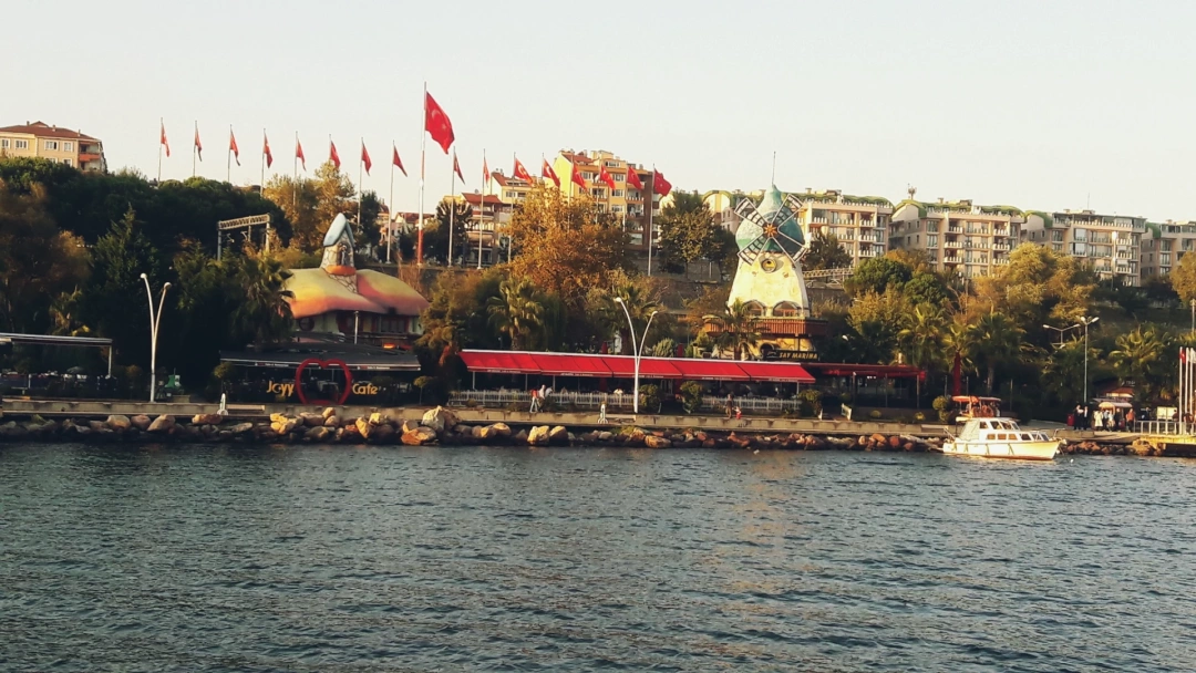kocaeli-derince-harikalar-sahili / 11102