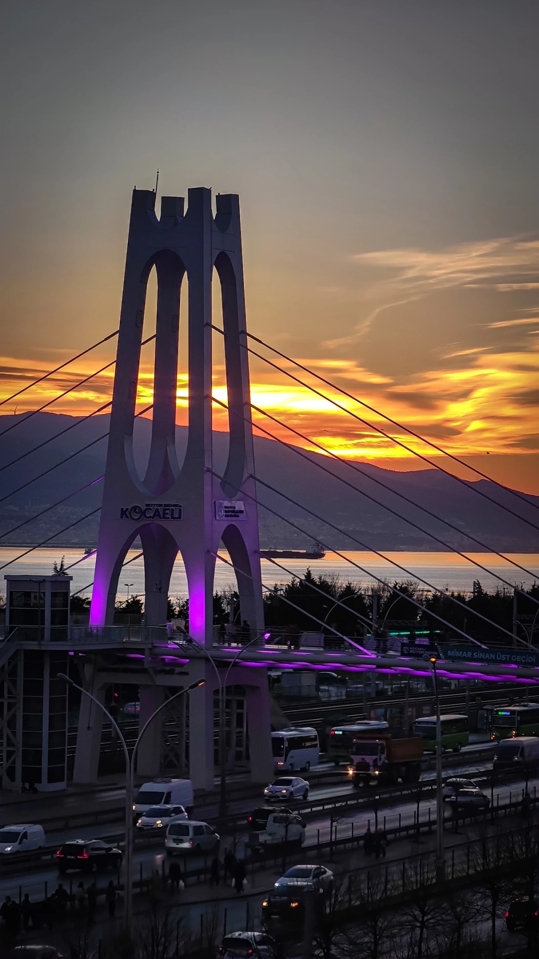izmit / 402