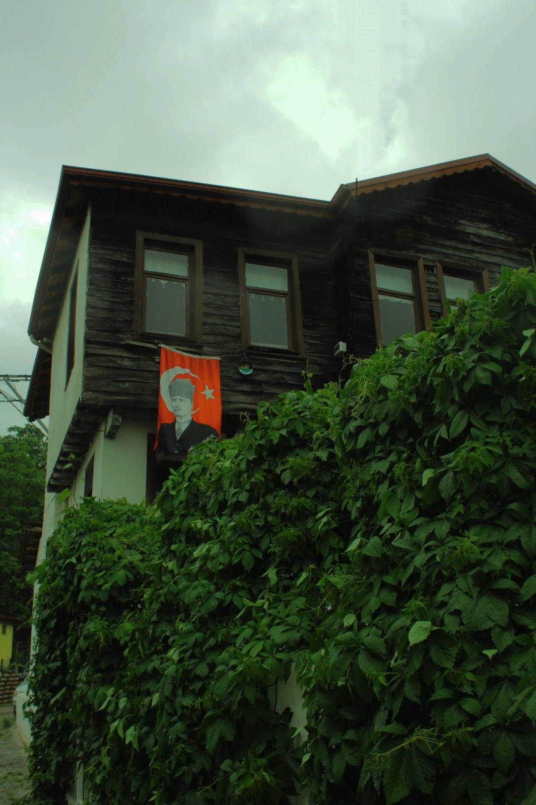 golcuk-sarayli-koy-evi / 12702