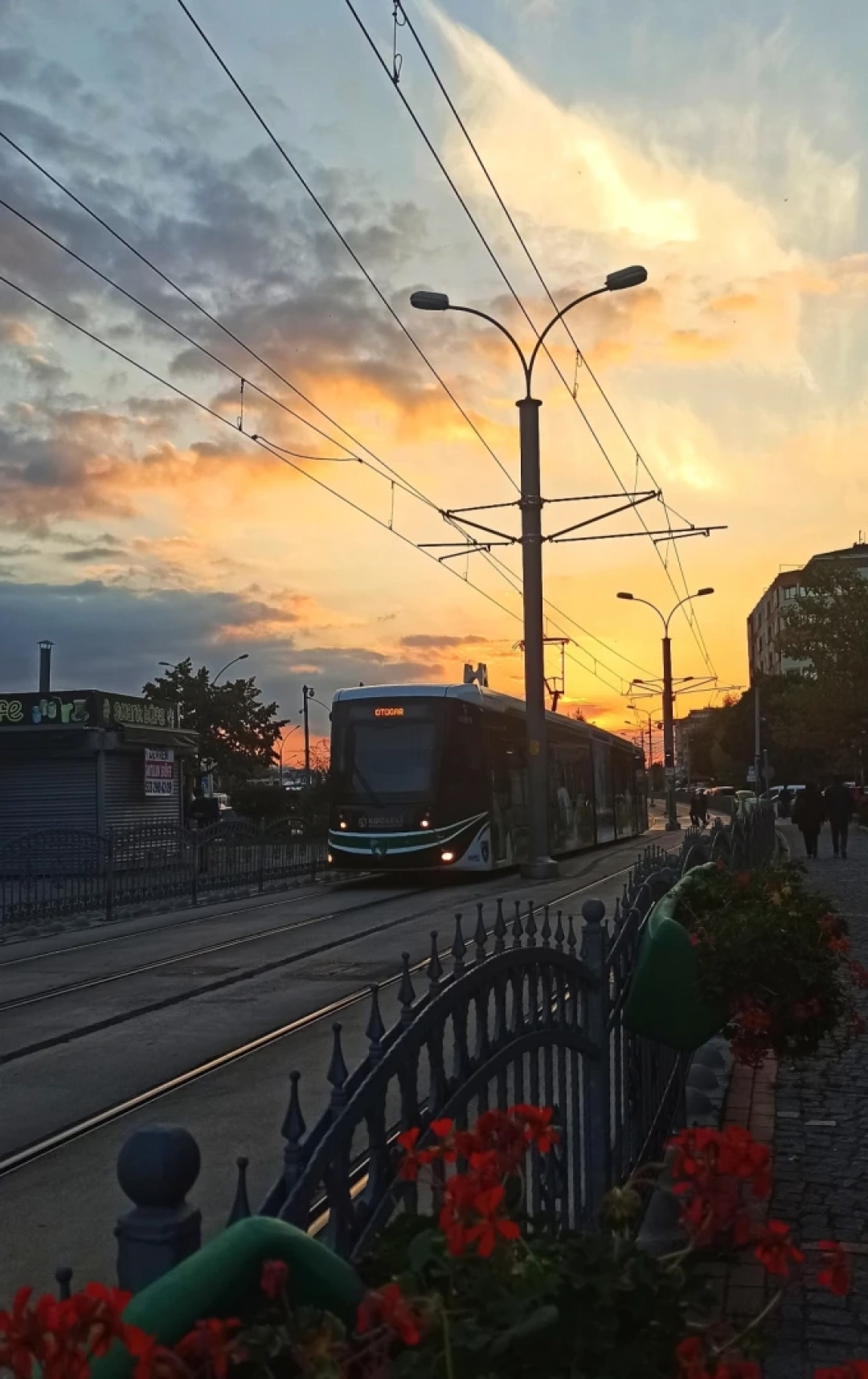 izmit-tramvay-gunbatimi-akcaray-kocaeli-gunbatimiasigi / 3346