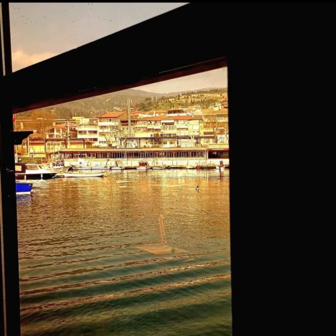 hereke-sahil-yansima / 14818