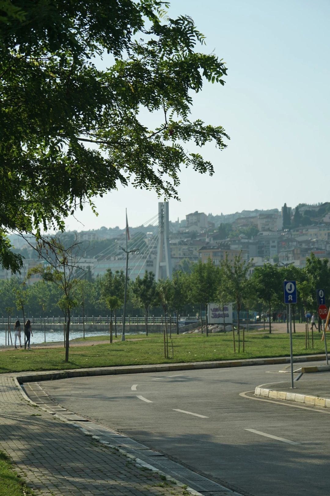 izmit-kocaeli-carsi-kolordu-orduevi-heykel-sekapark-halkevi-deniz-sahil-gokyuzu-sevdamizkocaeli / 8380