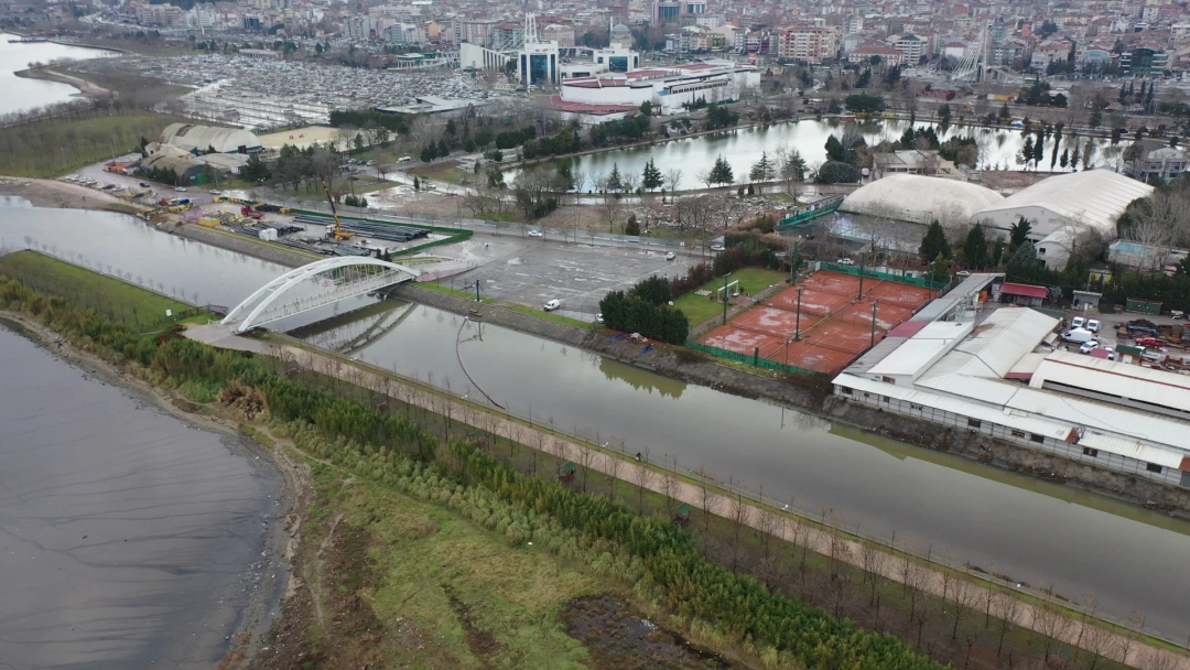 izmit / 6833