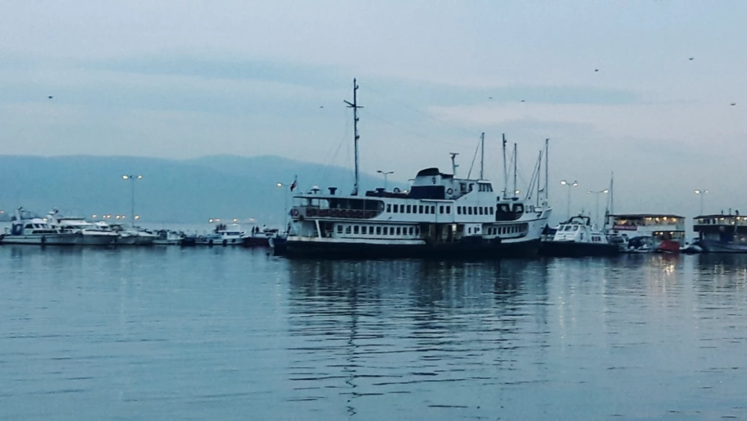 izmit-marina / 12424