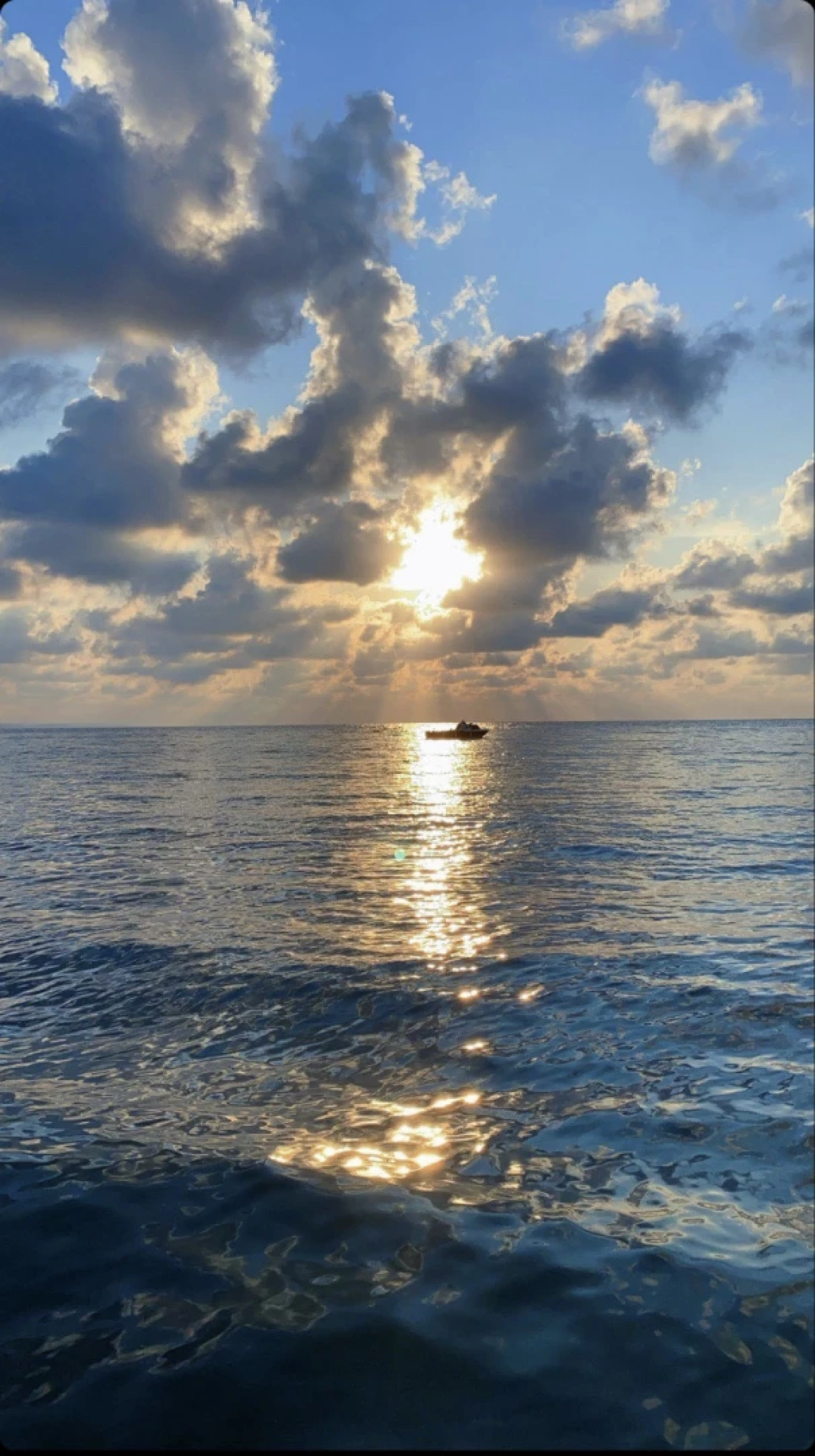 at-kerpesahil / 1713