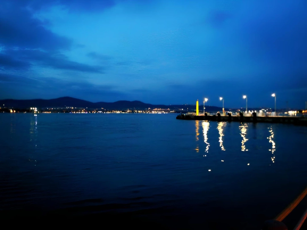 sea-blue-sky / 16191