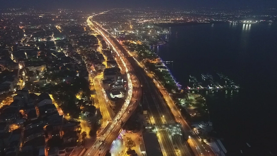 kocaeli-kocaeli-gece-gece / 9003