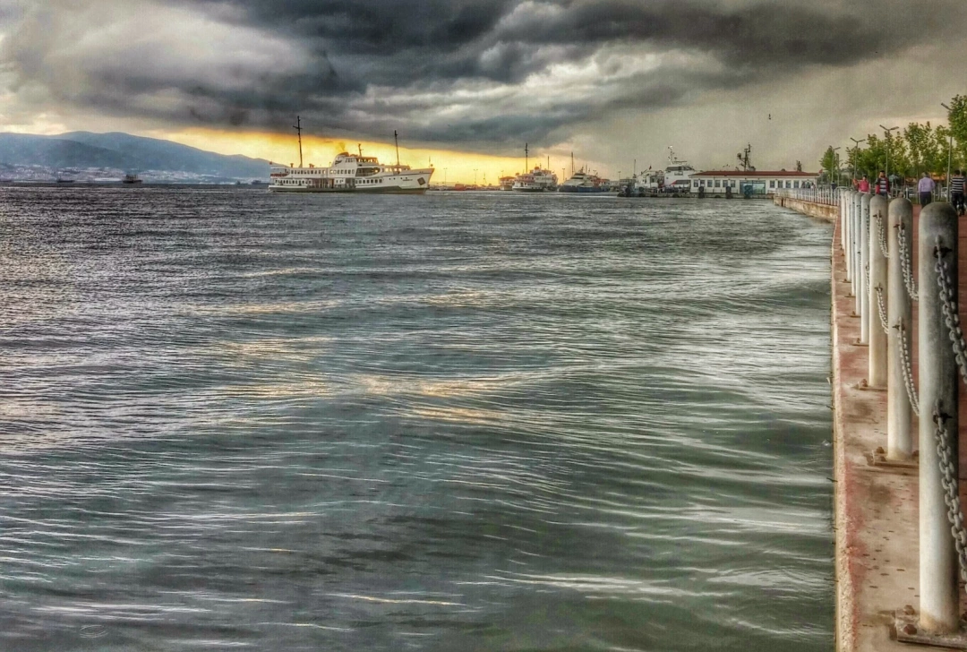 marinada-aksam-marina-izmit-gunbatimi-vapur / 7400