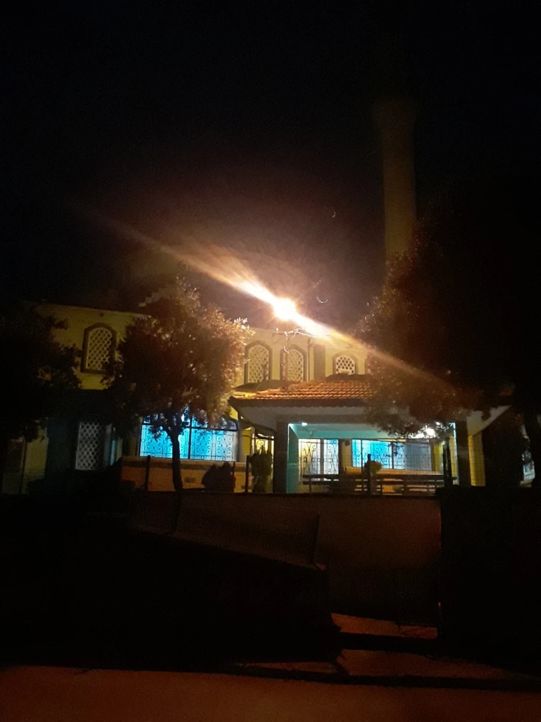 golcuk-sehitler-dumlupinar-camisi / 8086