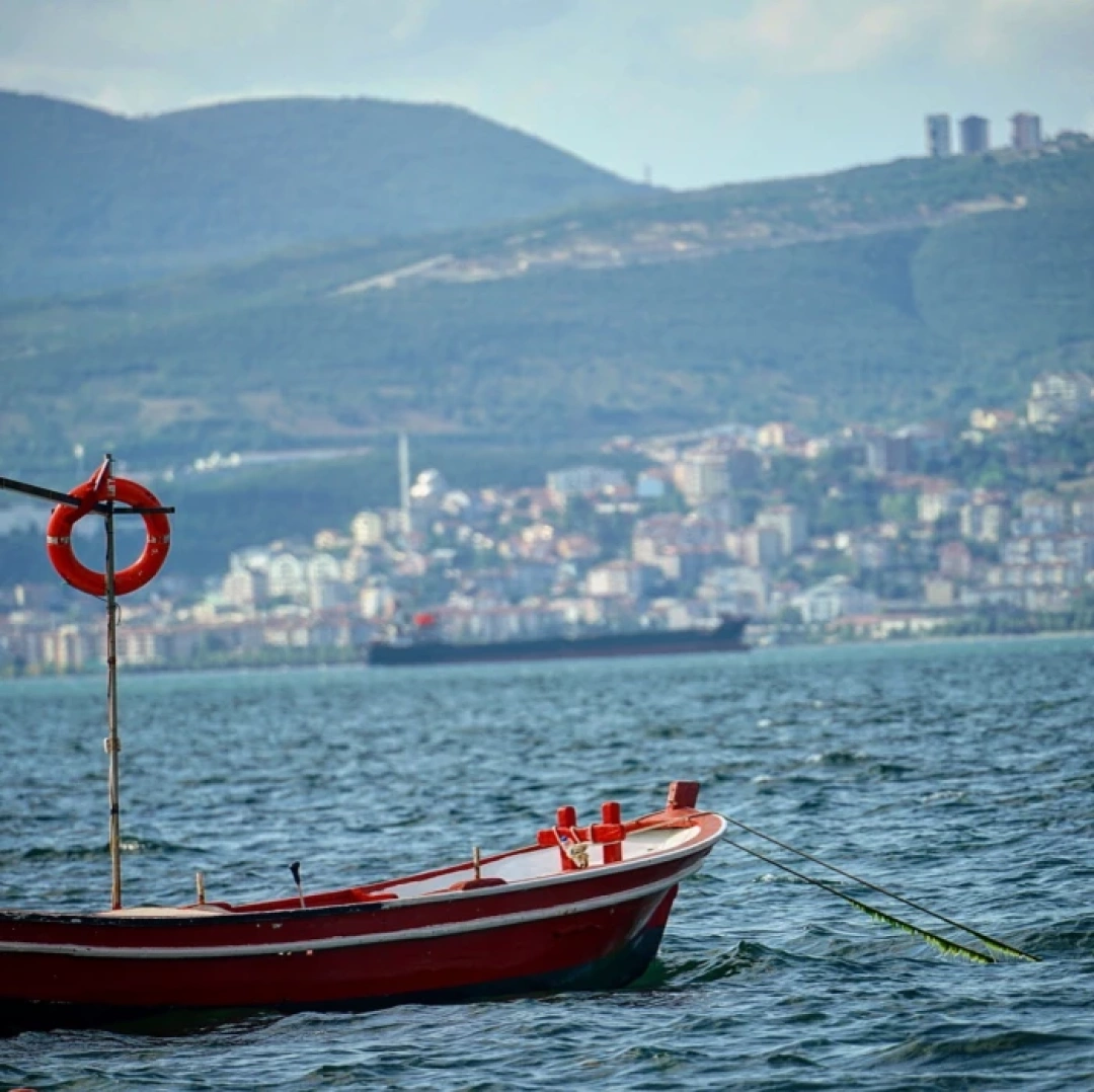 izmit-kocaeli-sahil-deniz-orduevi-izmitcarsi-kolordu-sekapark-heykel-basiskele-yuvacik / 4570