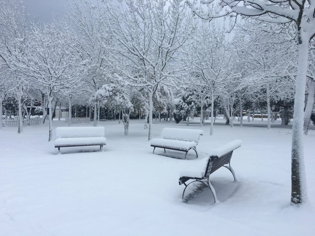 kisa-yaklasirken-kar-kis-kiyamet / 5783