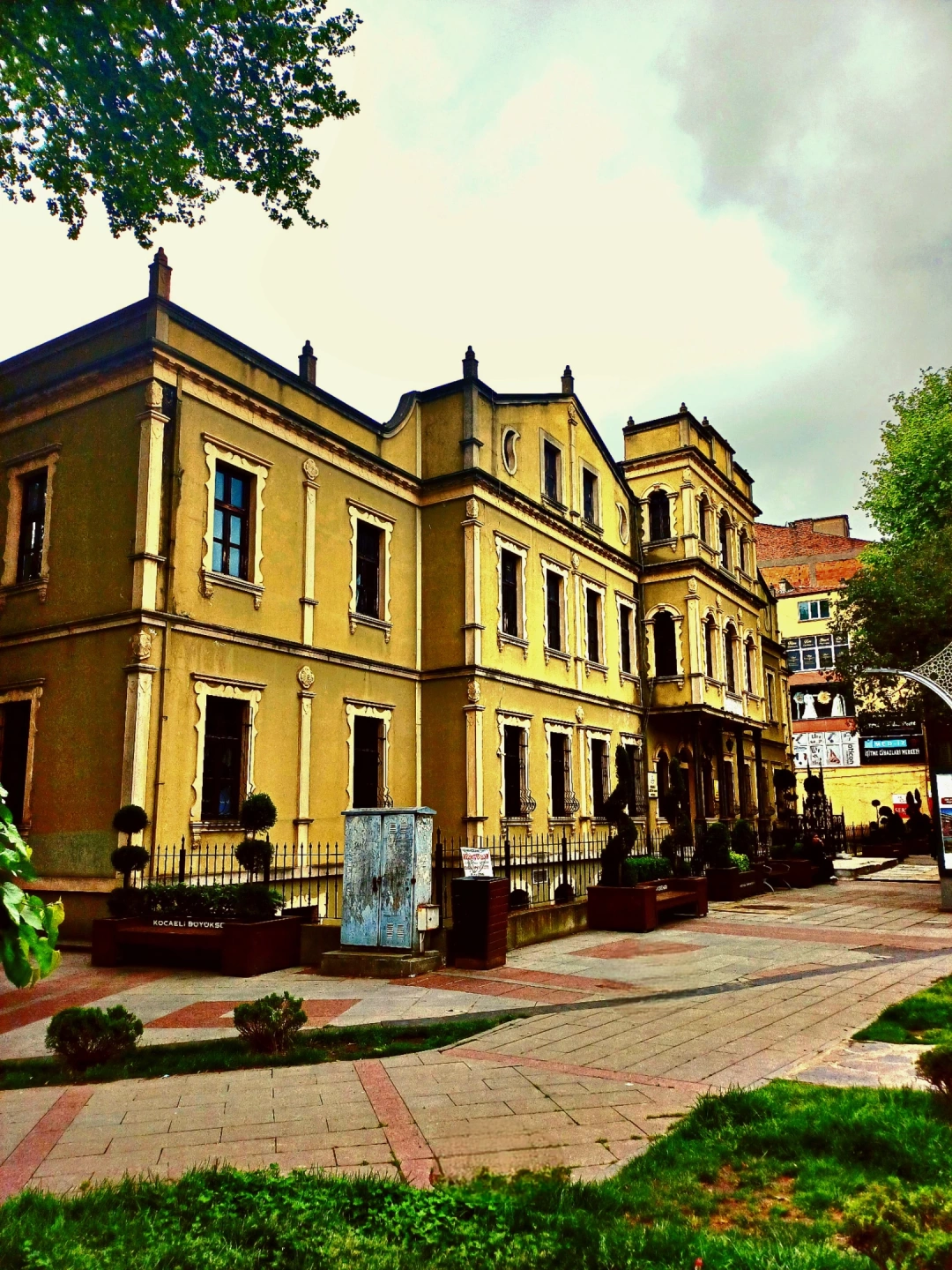 izmit / 11483
