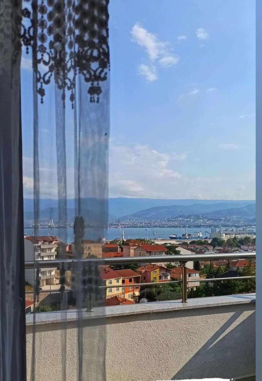 manzaram-evim-derince-kocaeli-mavi-yuva-perdearkasi / 3406