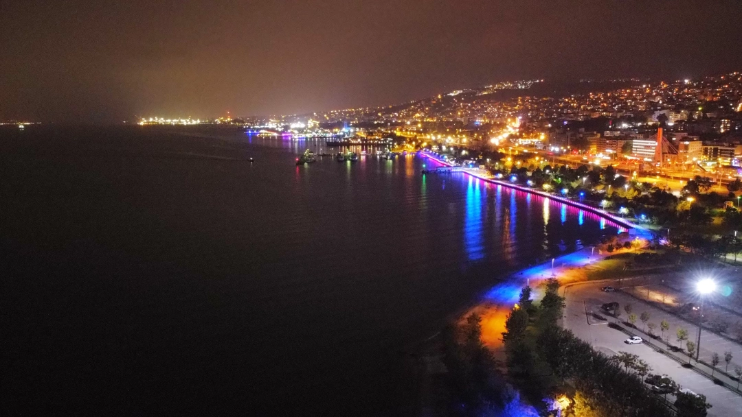 at-izmit-marina-sahil / 1694