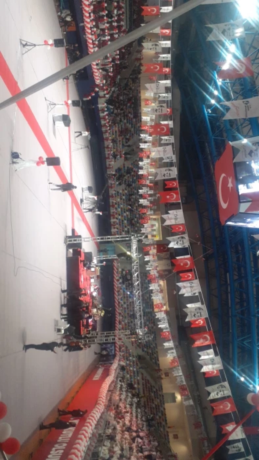 sehit-polis-recep-topaloglu-spor-salonu / 16106