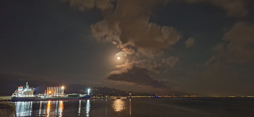 korfez-kocaeli-yansimalar-moonlight / 15884