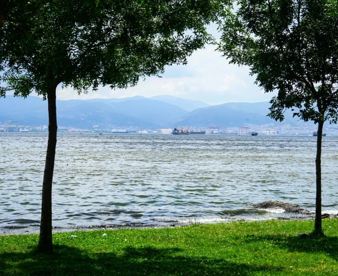 izmit-kocaeli-sahil-deniz-orduevi-izmitcarsi-kolordu-sekapark-heykel-basiskele-yuvacik / 4567