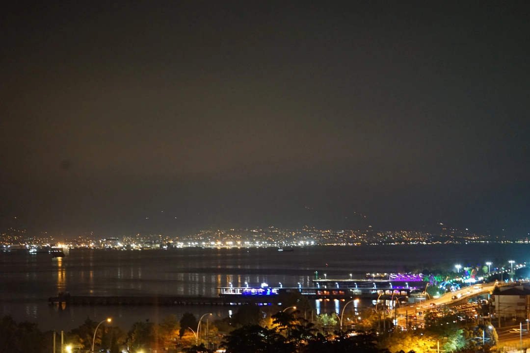 izmit-kocaeli-carsi-kolordu-orduevi-heykel-sekapark-halkevi-deniz-sahil-gokyuzu-sevdamizkocaeli / 8389