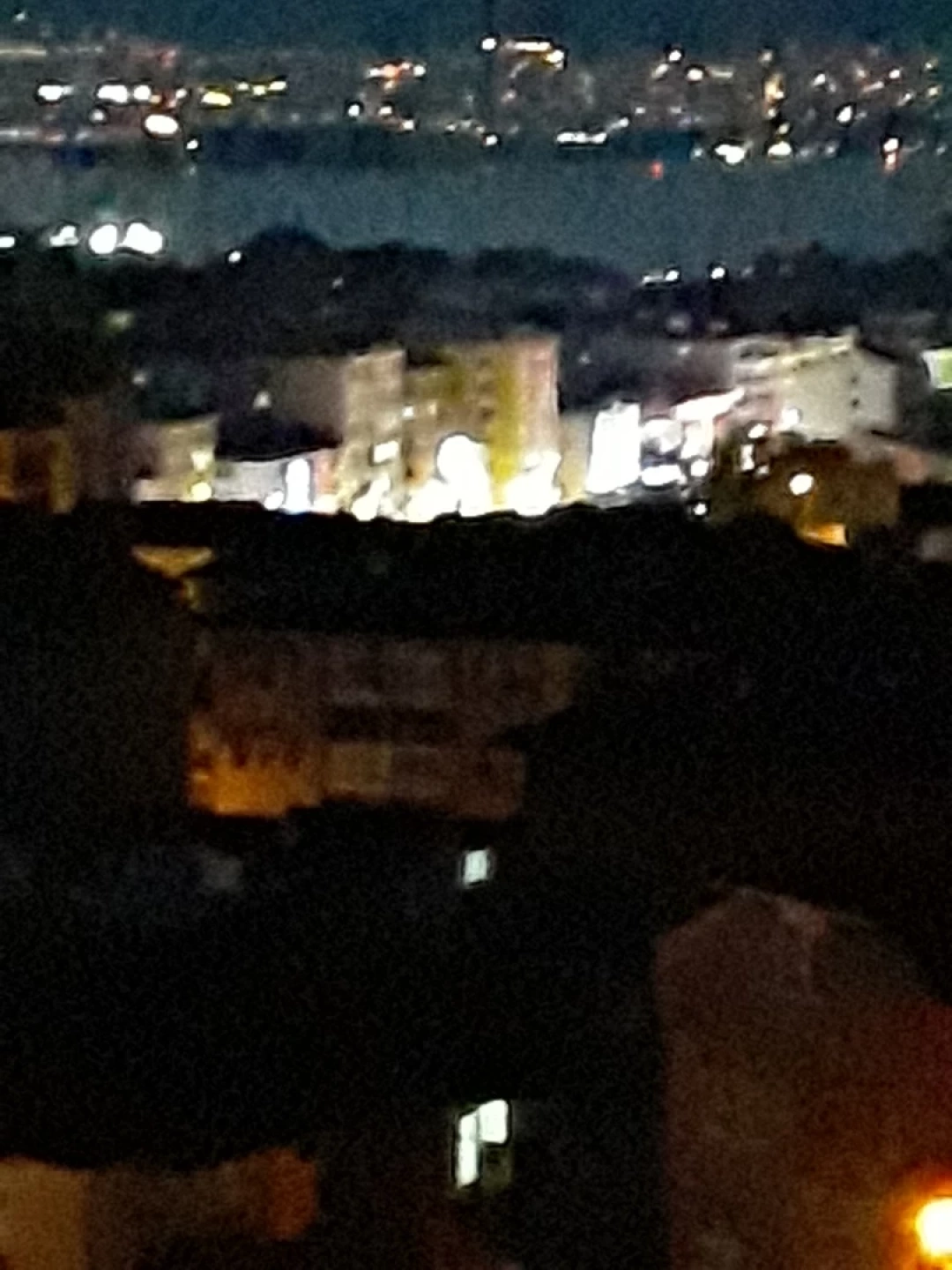 golcuk-ve-gece / 7455