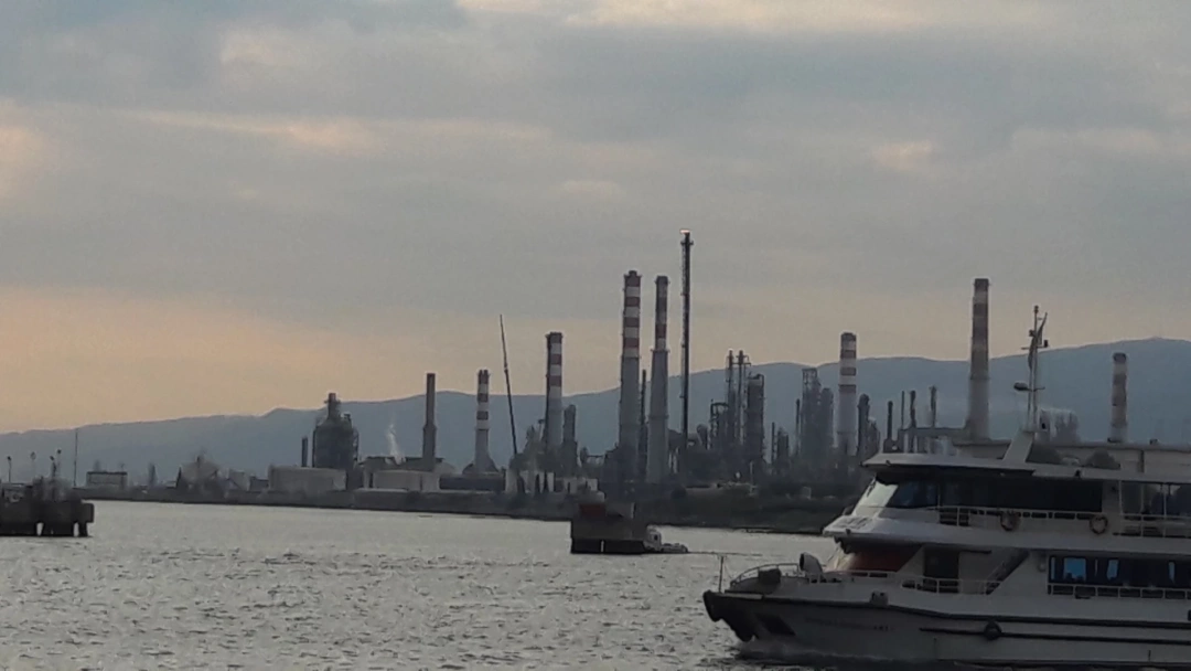 kocaeli-tutunciftlik-tupras / 11099