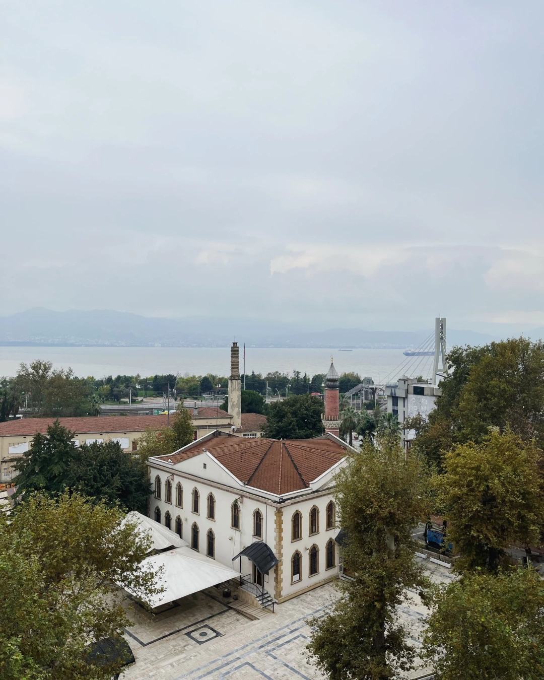 fevziye-cami-izmit-kocaeli-mutlusehirkocaeli-carsi-yuruyusyolu / 385