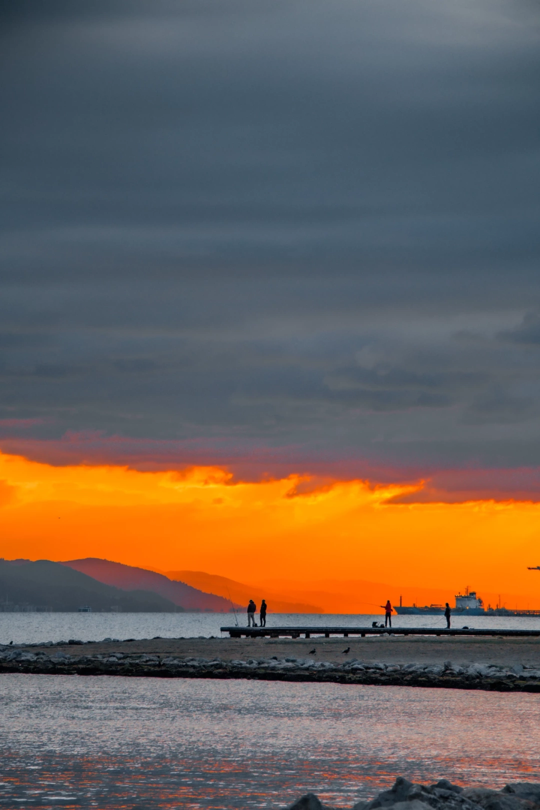 yine-kocaelimde-gun-batiyor-gozlerinizeinanacaksiniz-sevdamizkocaeli-gunbatimi / 6678